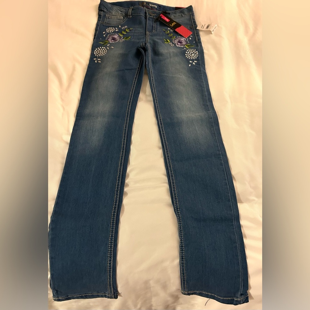Girls Skinny Jeans size 14 BRAND NEW - Super Stretch